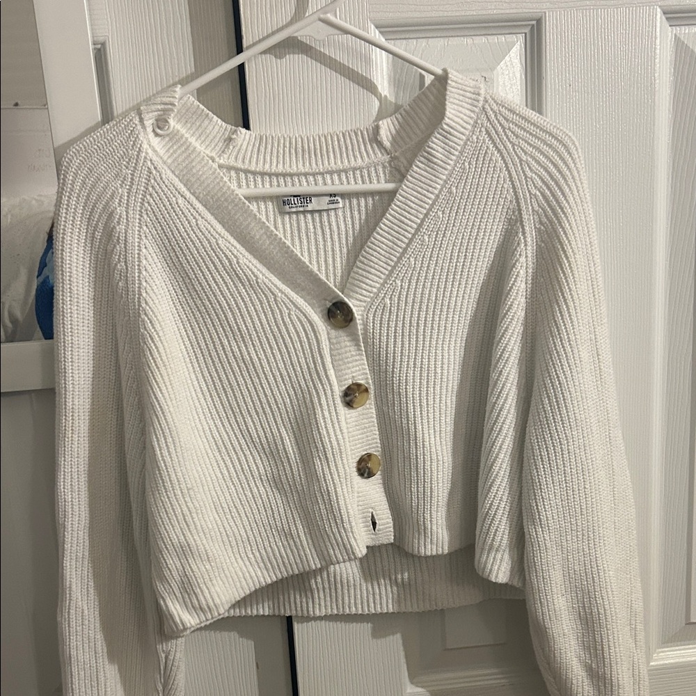 White Ribbed Cropped Button-Up Cardigan- Hollister